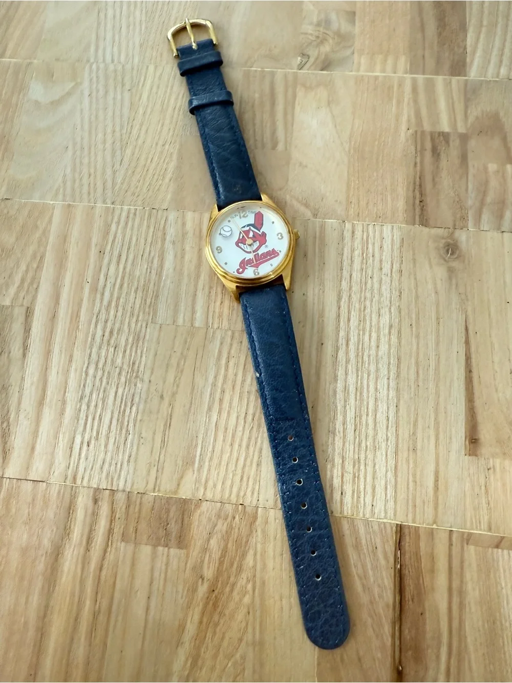 Vintage 90s MLB Cleveland sun time watch NEW BATTERY